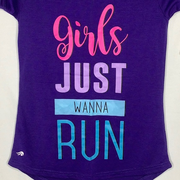 Girls Just Wanna Run Activewear T-Shirt Size XS - Picture 3 of 12